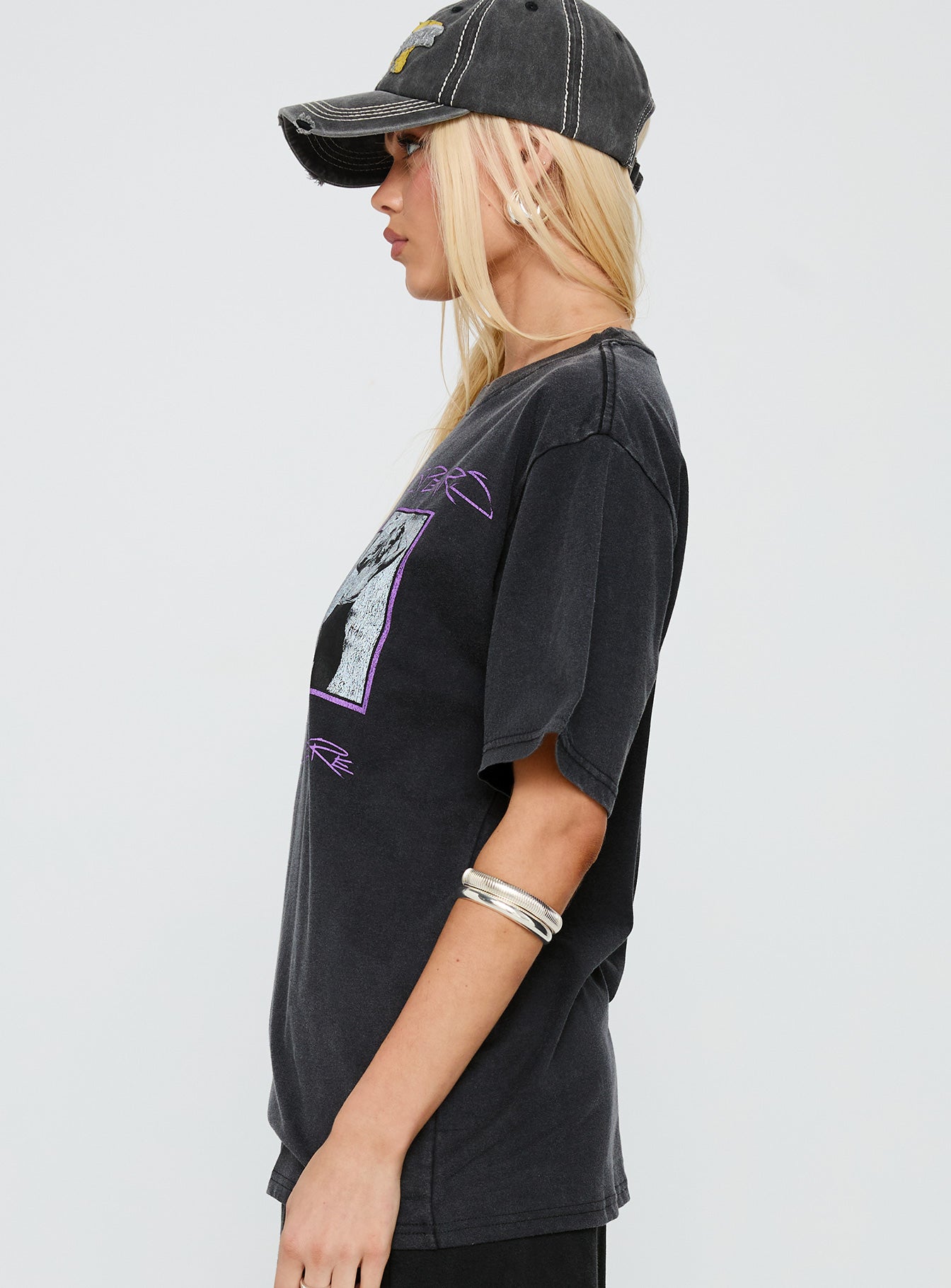 Gimme More Oversized Graphic Top Washed Black